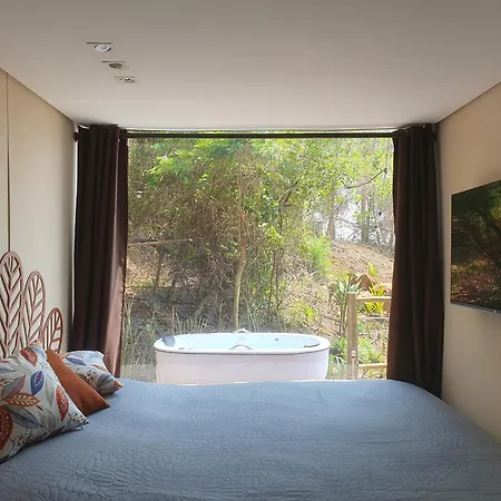 Container Beija-Flor Com Spa E Cachoeira Brotas Exterior photo
