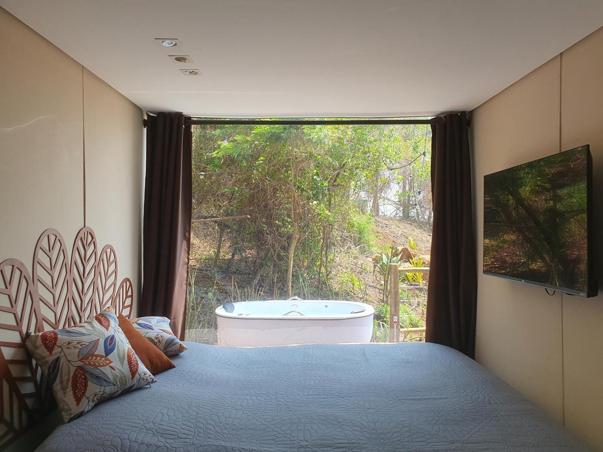 Container Beija-flor Com E Cachoeira Chalet *